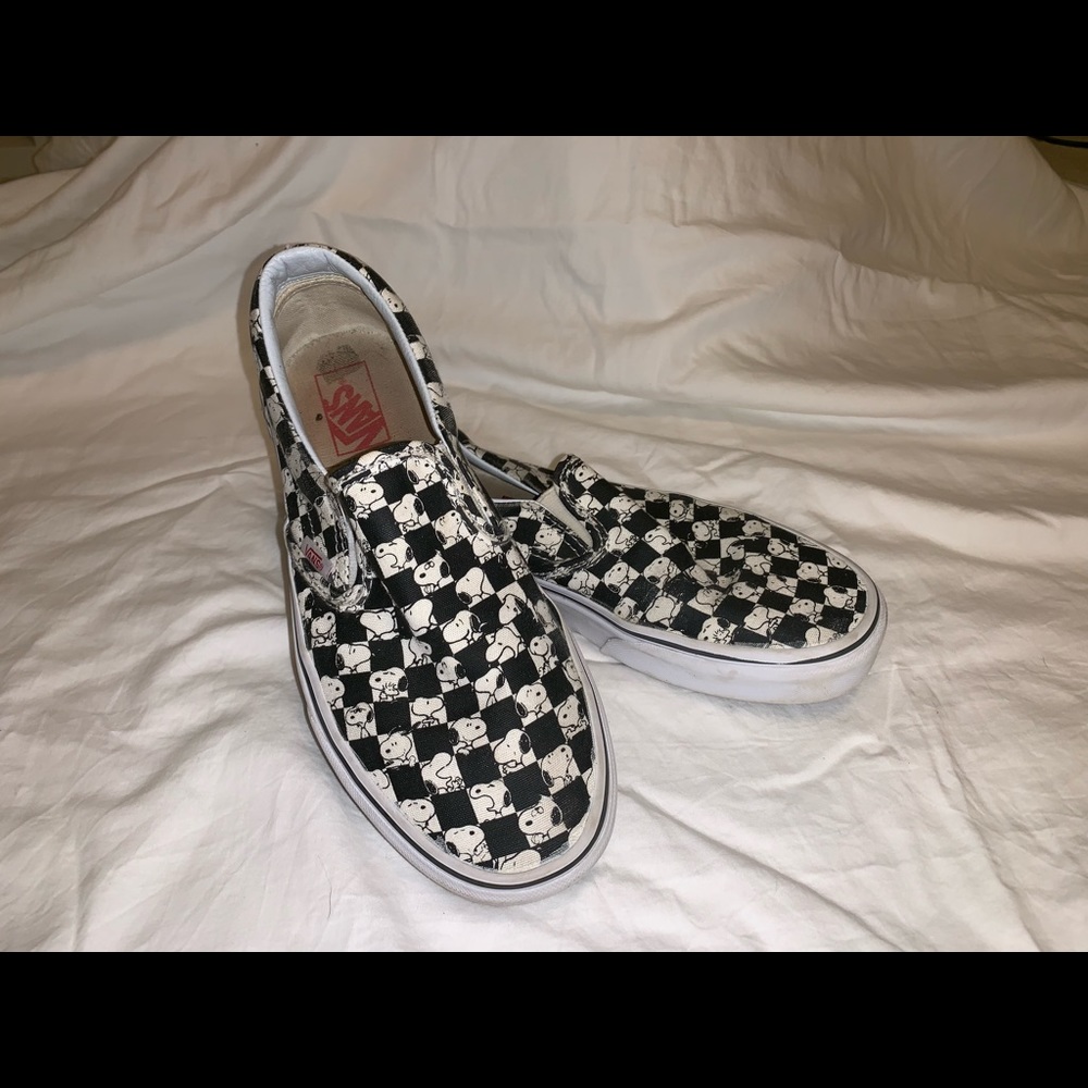 Snoopy Vans